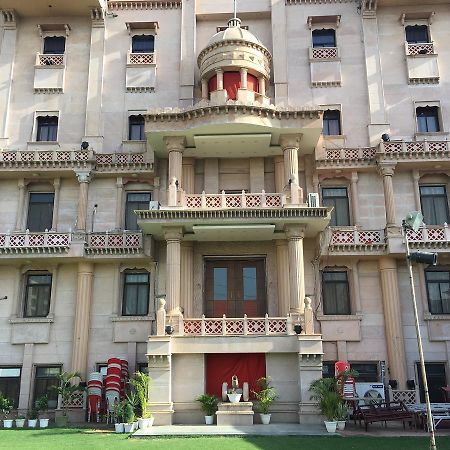 Kailash Presidency Hotel Bhopal Buitenkant foto