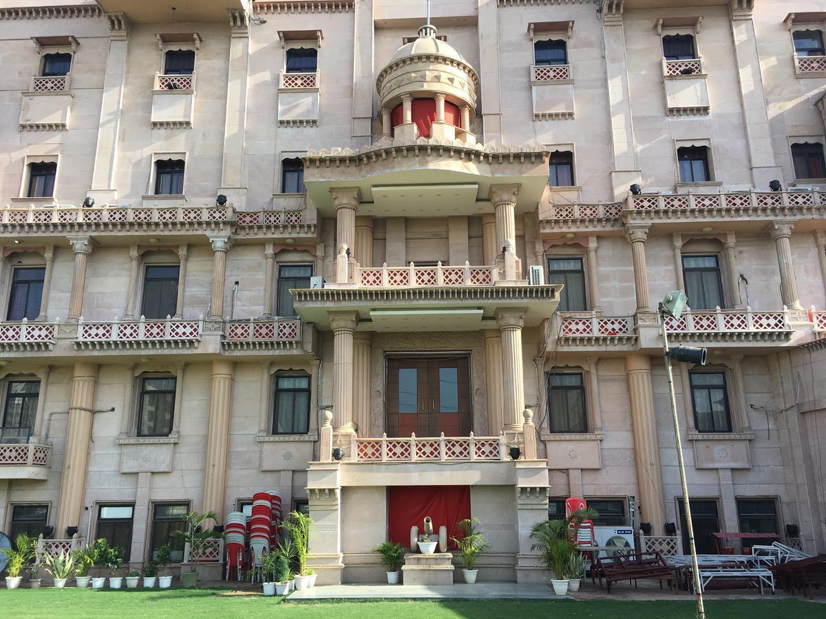 Kailash Presidency Hotel Bhopal Buitenkant foto