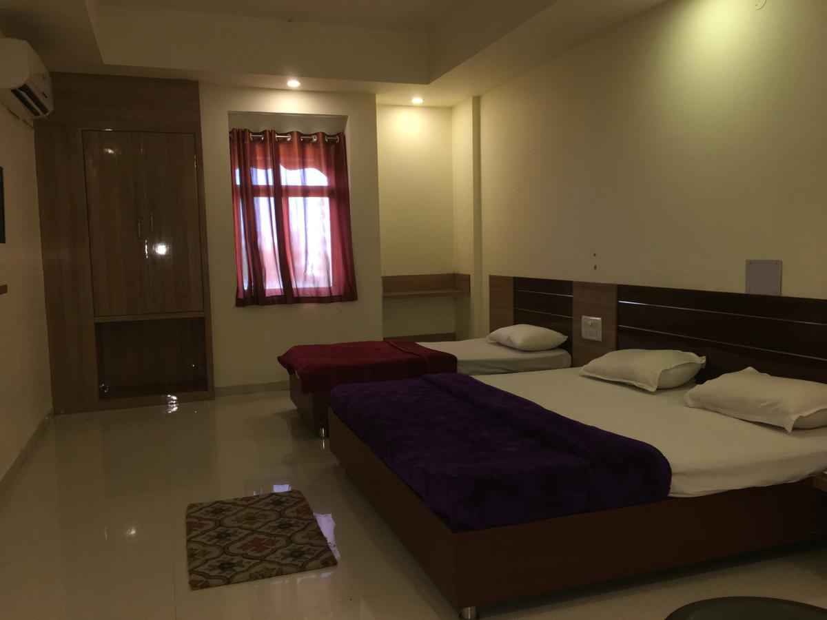 Kailash Presidency Hotel Bhopal Buitenkant foto