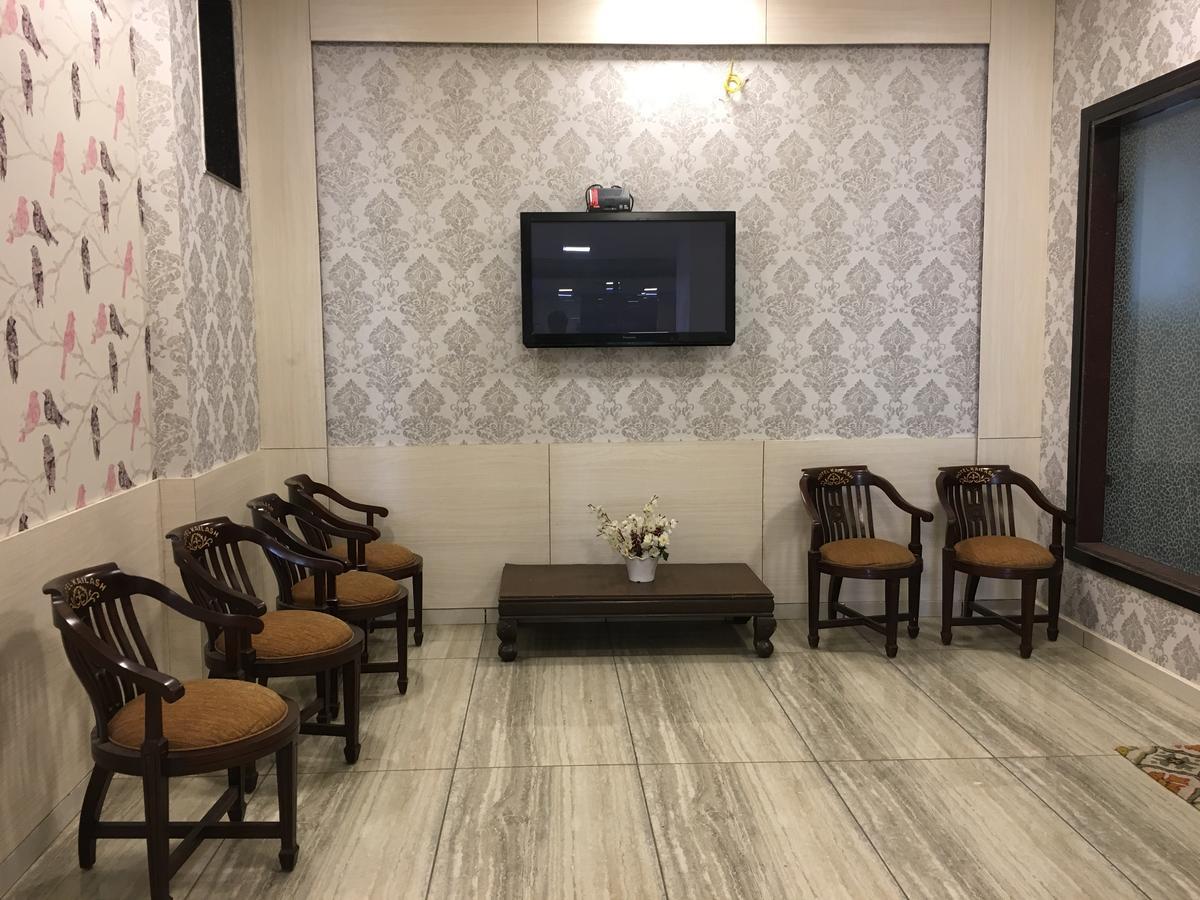 Kailash Presidency Hotel Bhopal Buitenkant foto