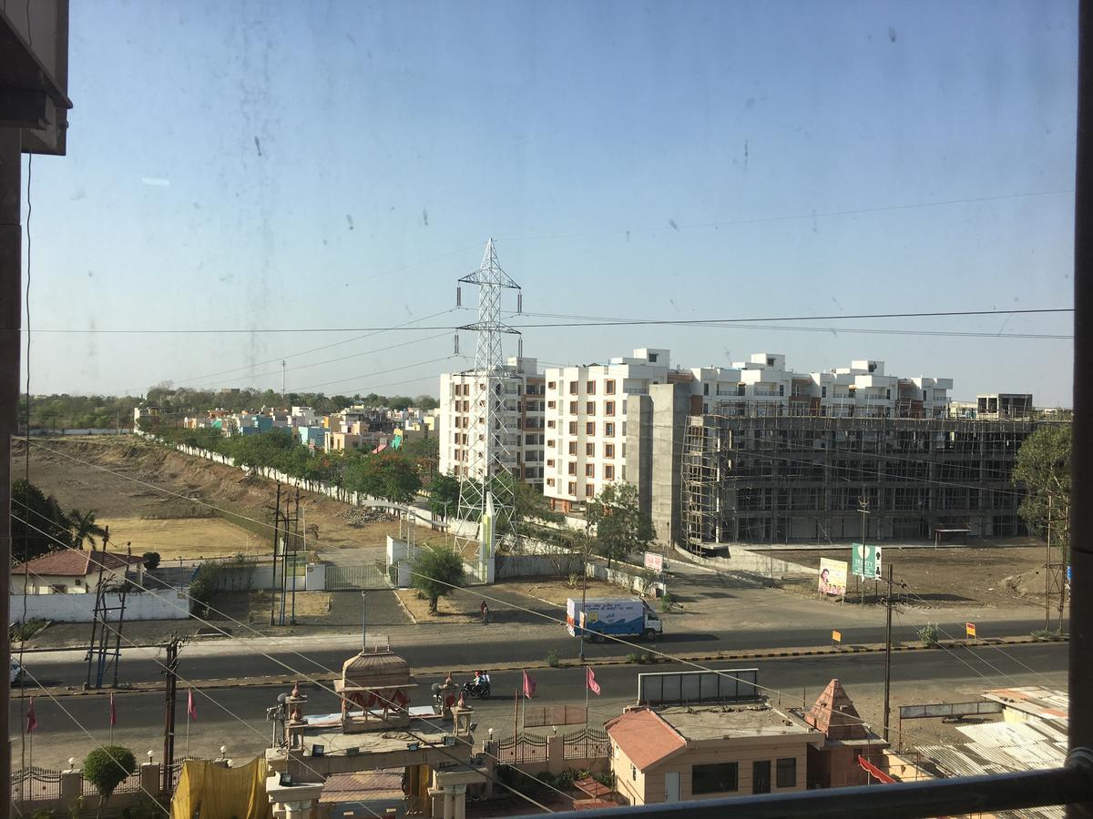 Kailash Presidency Hotel Bhopal Buitenkant foto