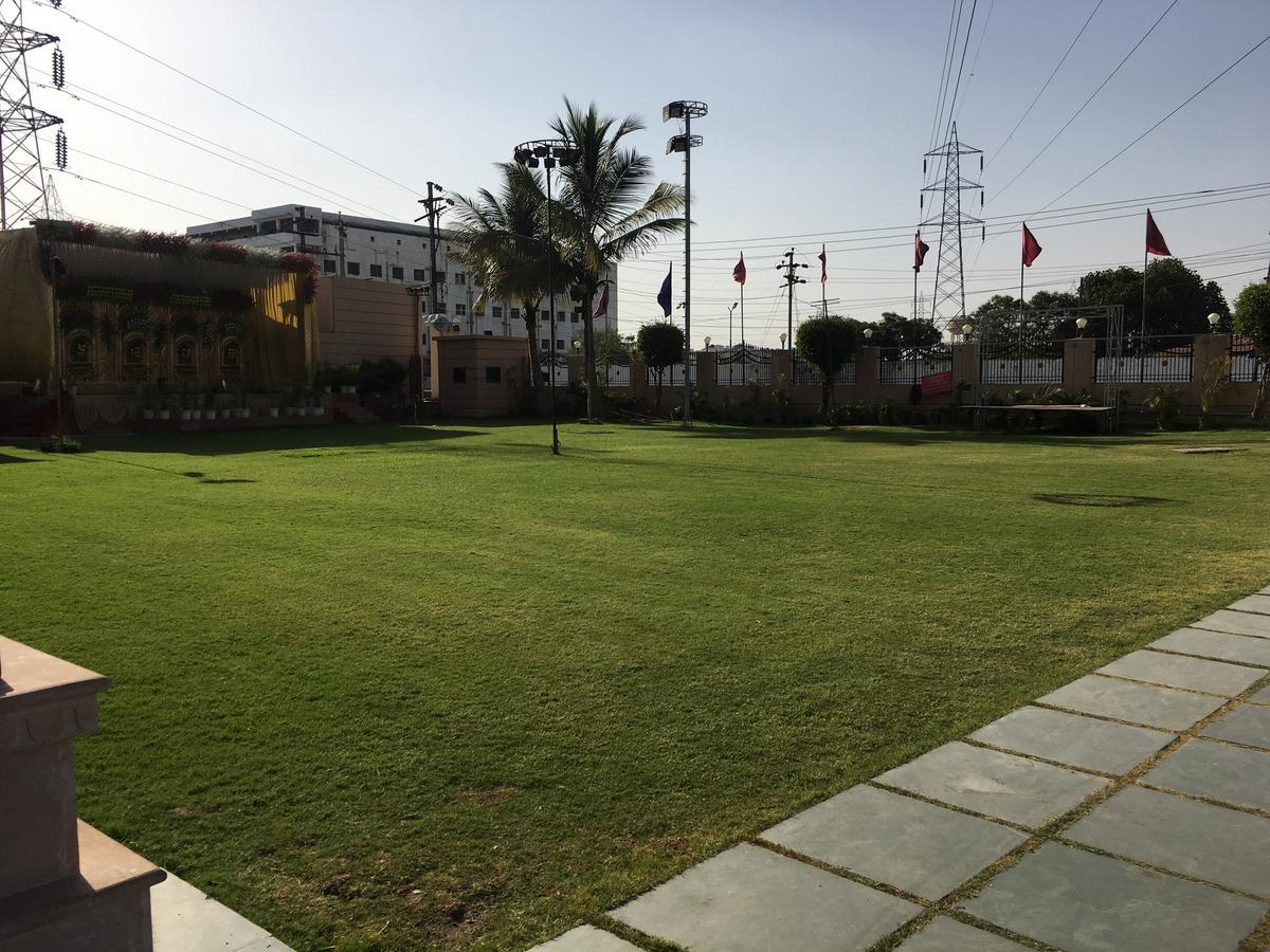 Kailash Presidency Hotel Bhopal Buitenkant foto